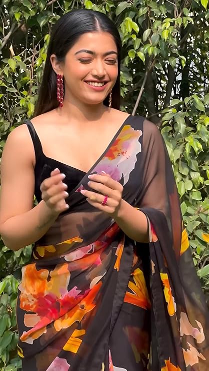 RAJESHWAR FASHION WITH RF Floral Leaf Printed Georgette Sarees For Women With Unstitched Blouse Piece (Black Saree)